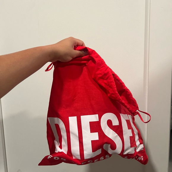 Diesel D-Vina Shoulder Bag Denim - Picture 3 of 8